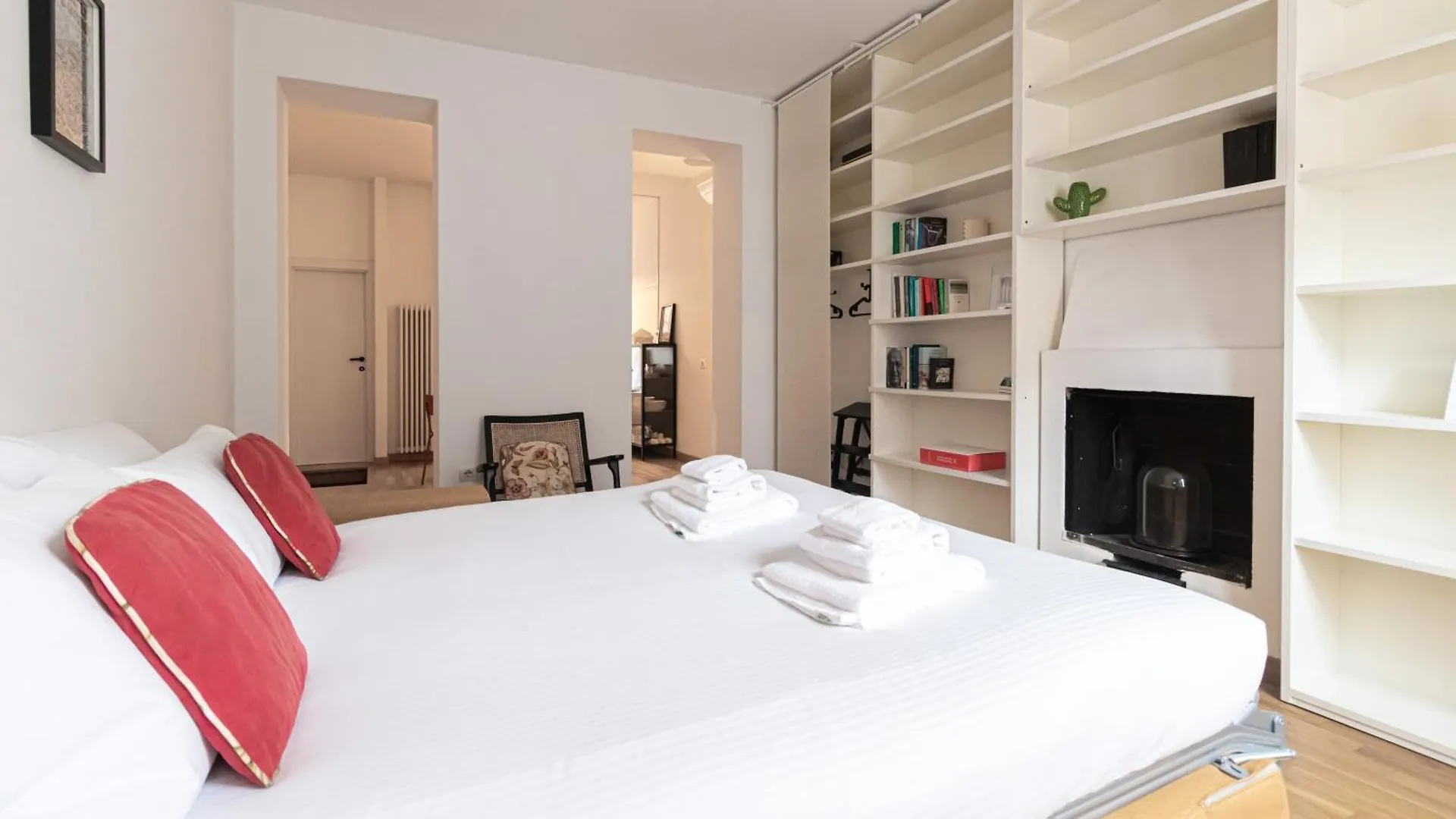 Italianway - Milazzo 4 Apartamento Milão