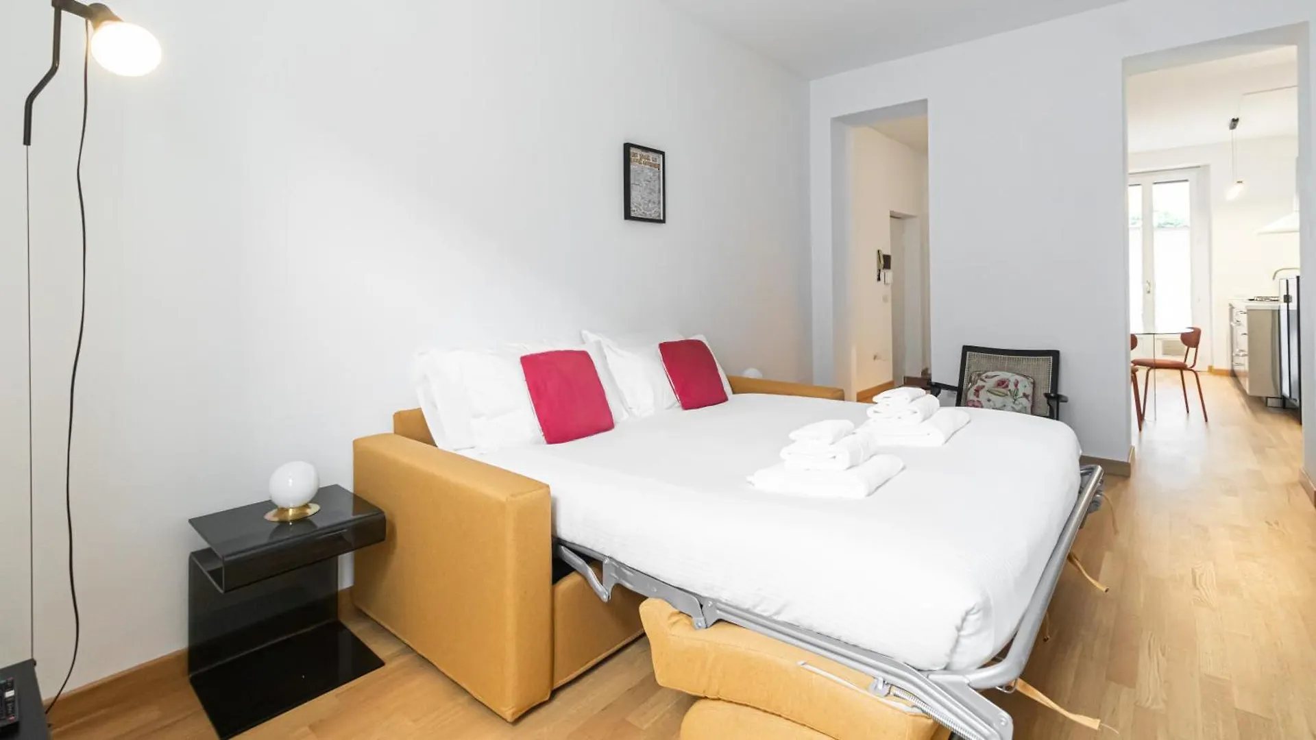 Italianway - Milazzo 4 Apartamento Milão 0*,